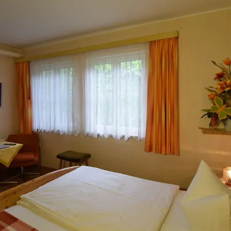 & Garkueche Hotel 3*