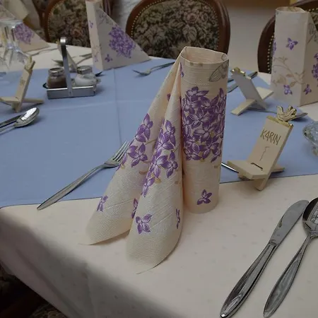 فندق & Garkueche 3*