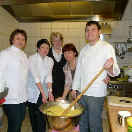 & Garkueche Leutenberg