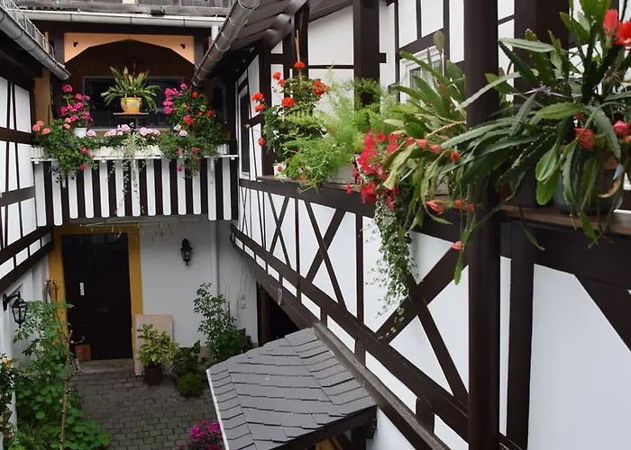 Ξενοδοχείο & Garkueche 3*