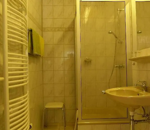 Ξενοδοχείο & Garkueche